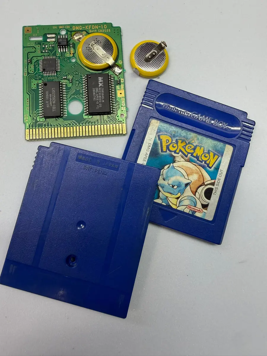 Game Boy cartridge save battery